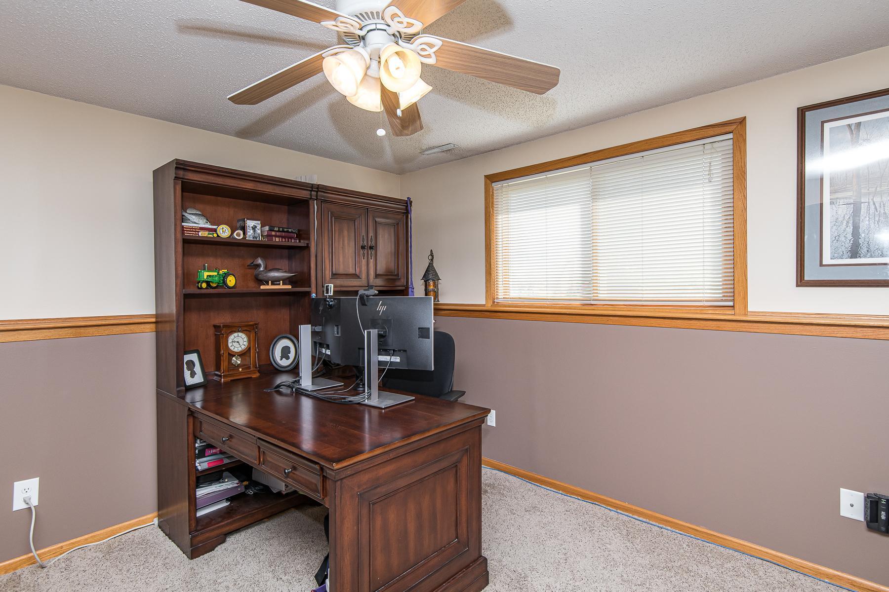 4821 Valley Drive Northwest Rochester, MN 55901 - Photo 23 of 38 Gallery Image 23