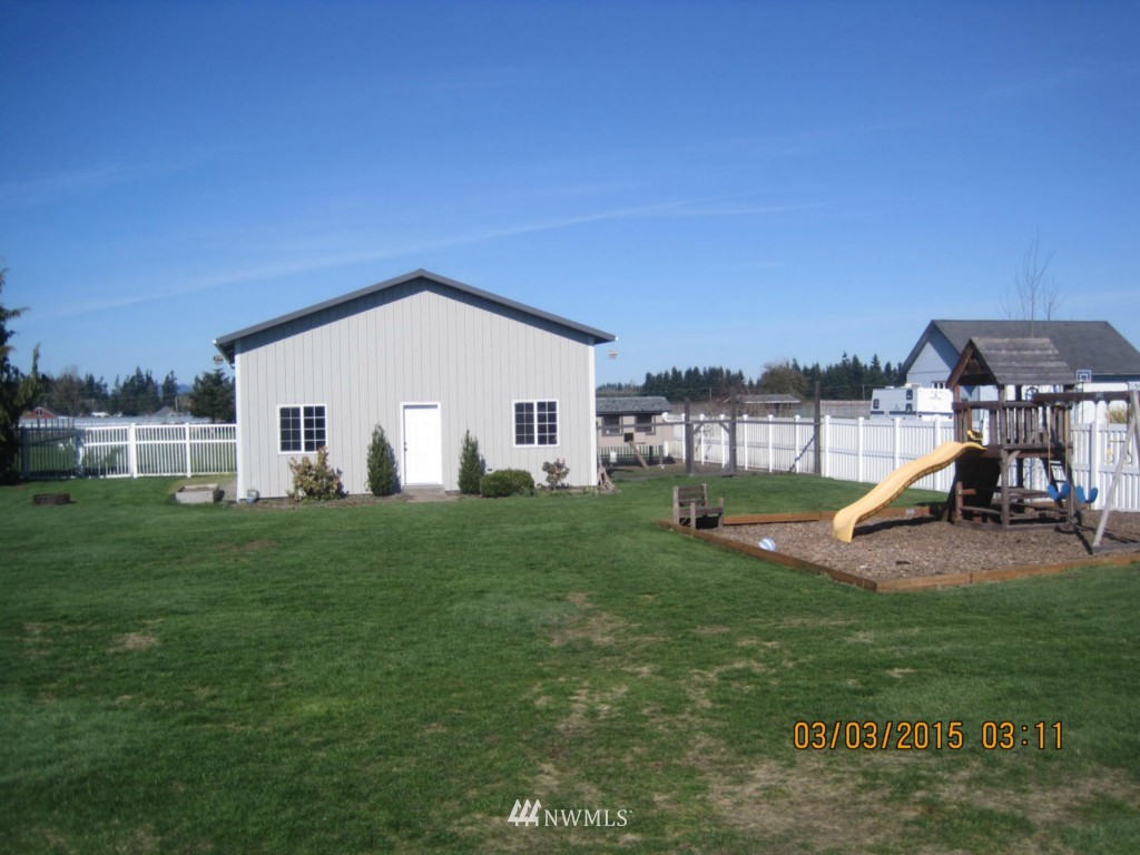 8628 194th Avenue Southwest Rochester, WA 98579 - Photo 5 of 25