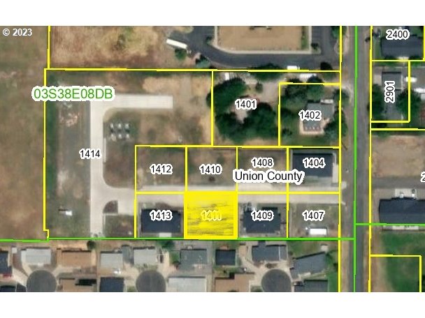 a sign broad on the wall