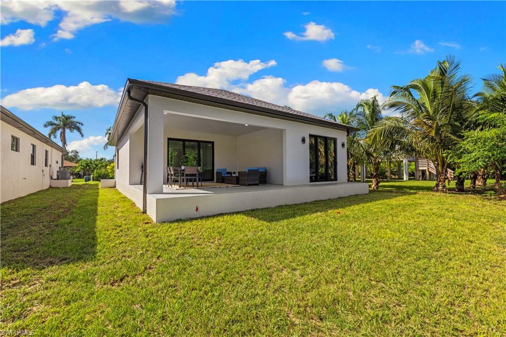 2533 Storter Avenue Naples, FL 34112 - Photo 43 of 48