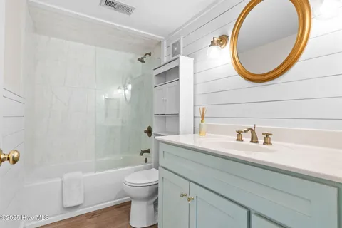 $585,000 | 1800 Eastwood Road, Unit 230, Wilmington, NC 28403