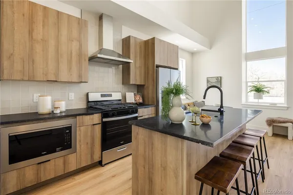 $2,400 | 3630 West 12th Avenue, Denver, CO 80204