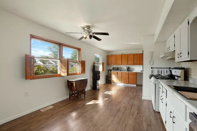 $229,000 | 373 West Millport Drive, Valparaiso, IN 46385