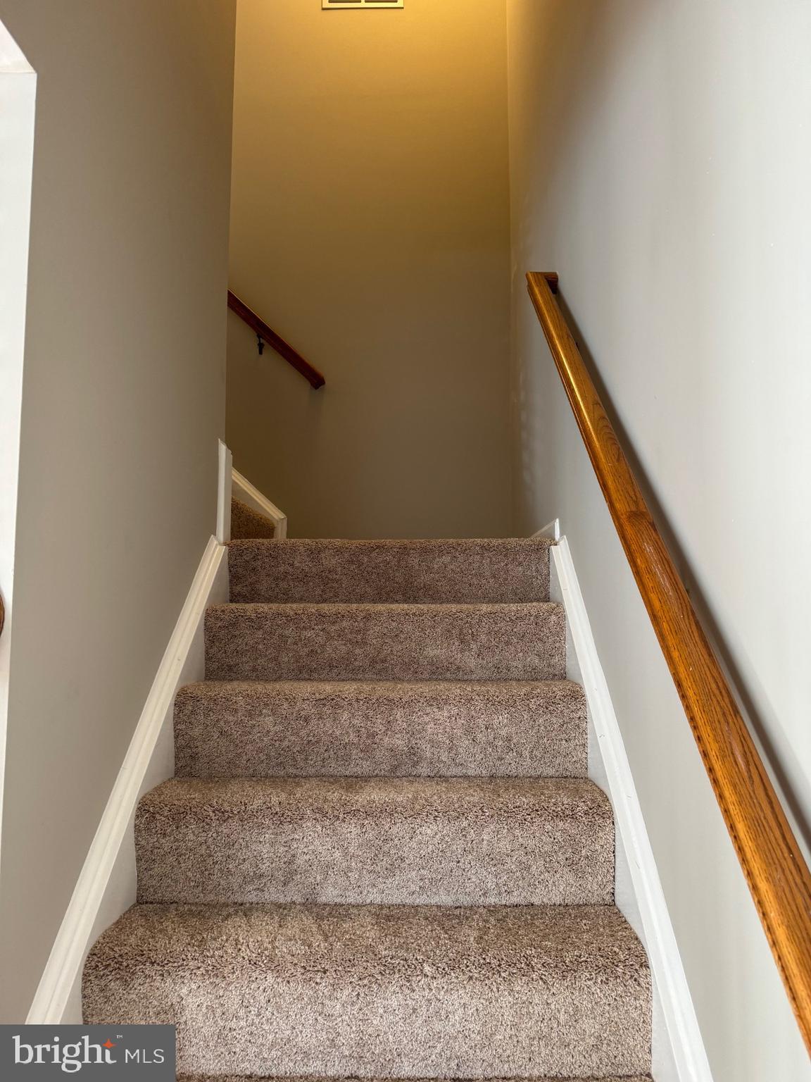 14190 Hunters Run Way Gainesville, VA 20155 - Photo 6 of 34