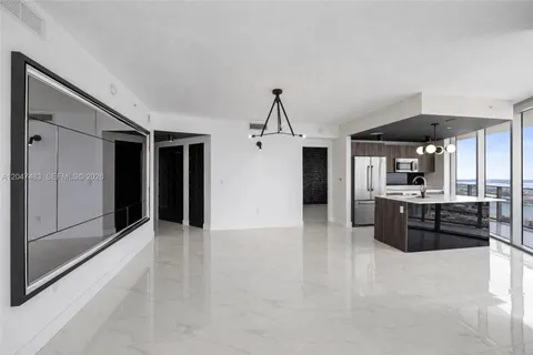 $1,000,000 | 488 Northeast 18th Street, Unit 4900, Miami, FL 33132