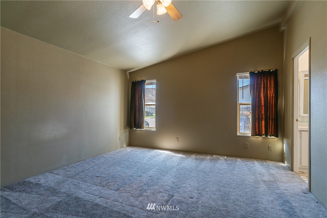 1656 Ridgeview Loop Drive Wenatchee, WA 98801 - Photo 24 of 39 Gallery Image 24