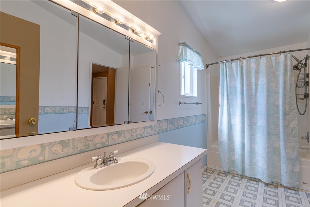 1656 Ridgeview Loop Drive Wenatchee, WA 98801 - Photo 27 of 39 Gallery Image 27