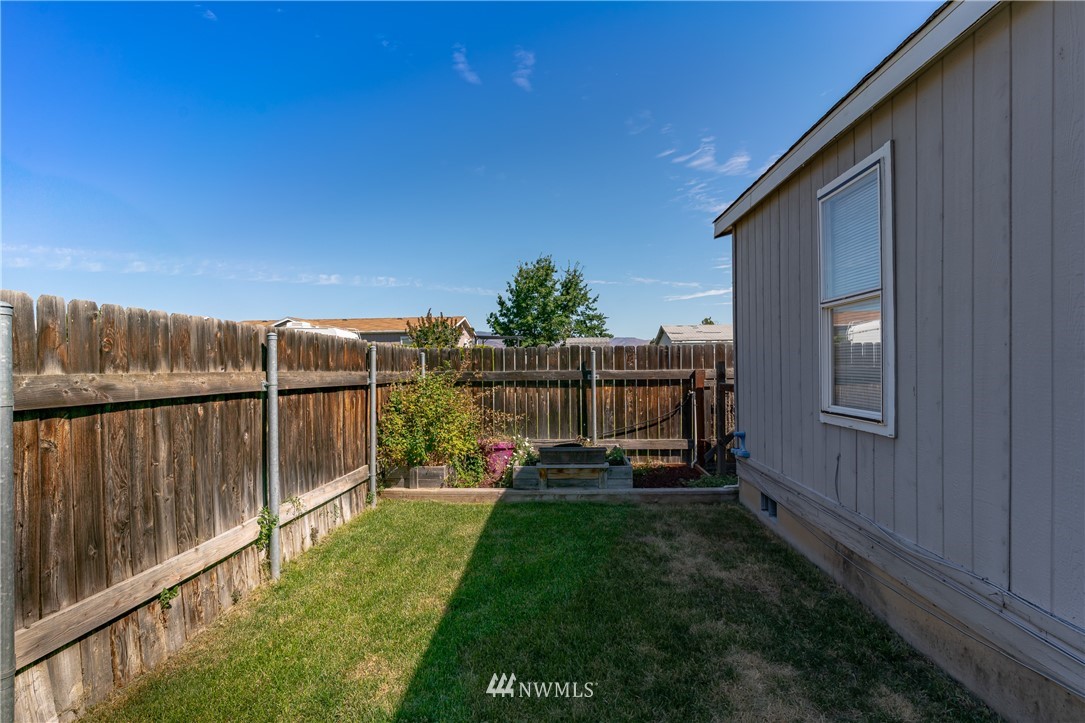 1656 Ridgeview Loop Drive Wenatchee, WA 98801 - Photo 31 of 39 Gallery Image 31