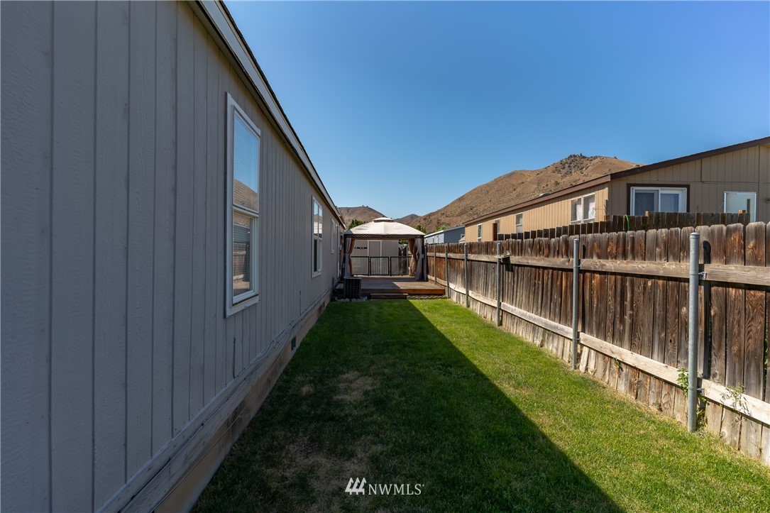 1656 Ridgeview Loop Drive Wenatchee, WA 98801 - Photo 34 of 39 Gallery Image 34