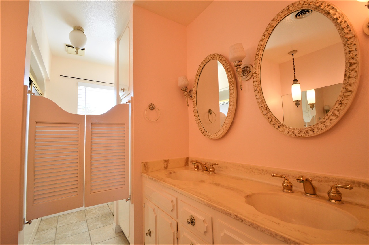 12140 Rockcrest Road Lakeside, CA 92040 - Photo 18 of 25 Gallery Image 18