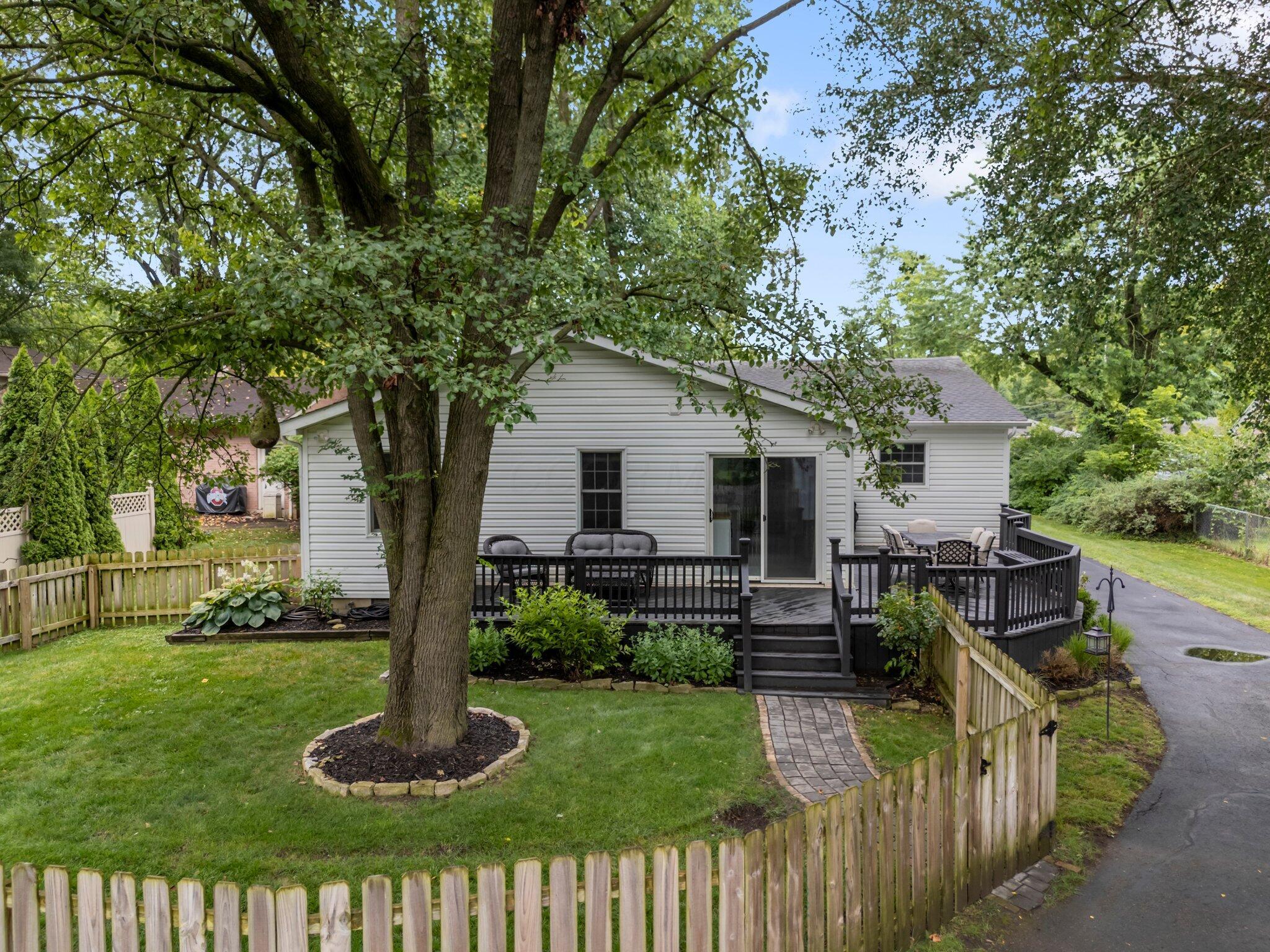 2560 Zollinger Road Columbus, OH 43221 - Photo 38 of 41 2-web-or-mls-DJI_20250707151823_0287_D