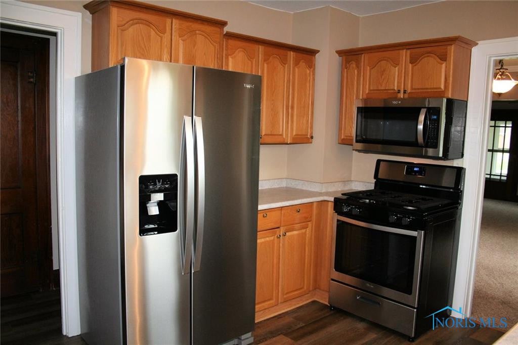 4025 Brown Road Oregon, OH 43616 - Photo 4 of 30 Gallery Image 4