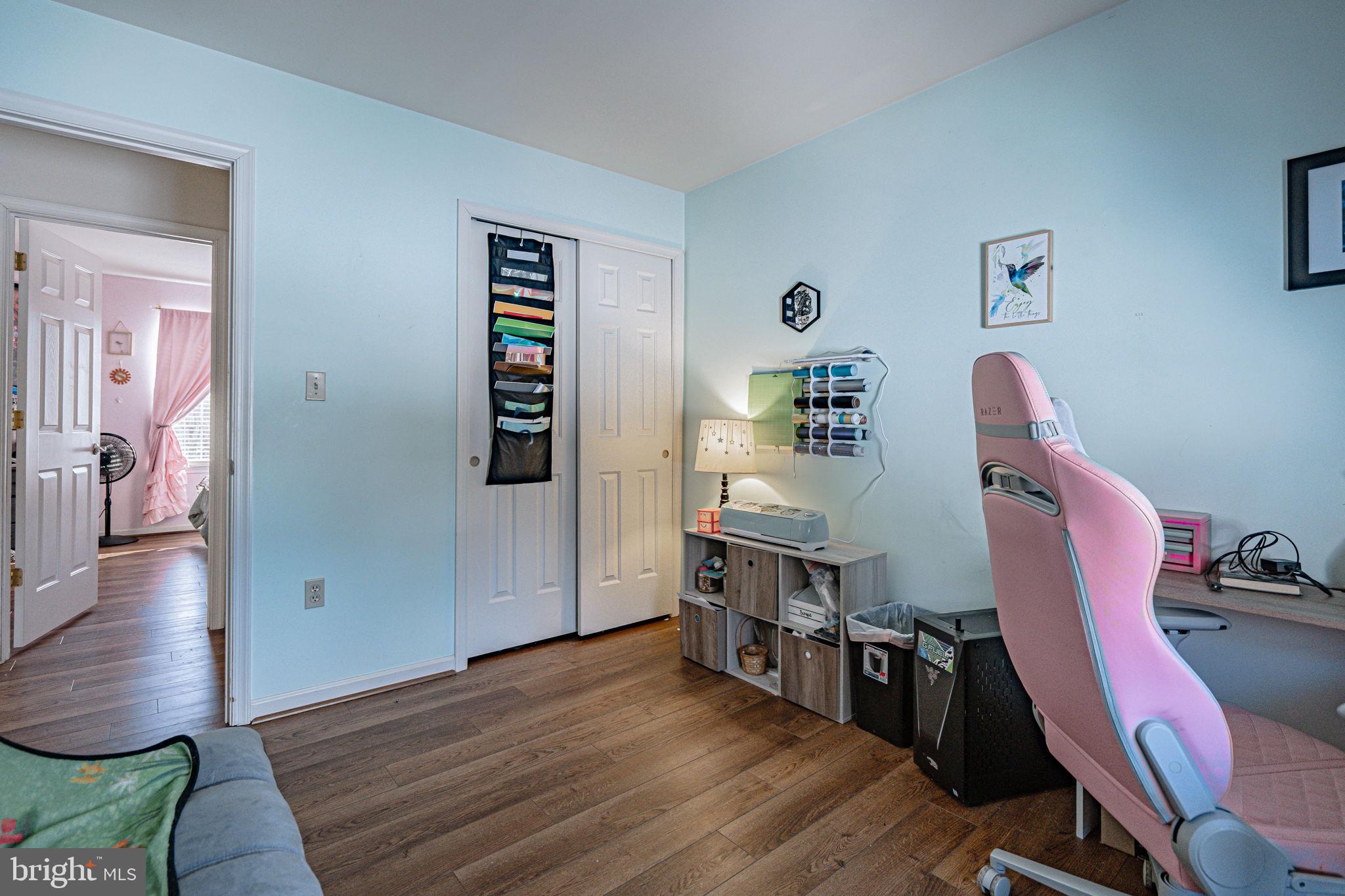 35 Ridgeview Drive Lehighton, PA 18235 - Photo 35 of 58 a room with furniture and wooden floor