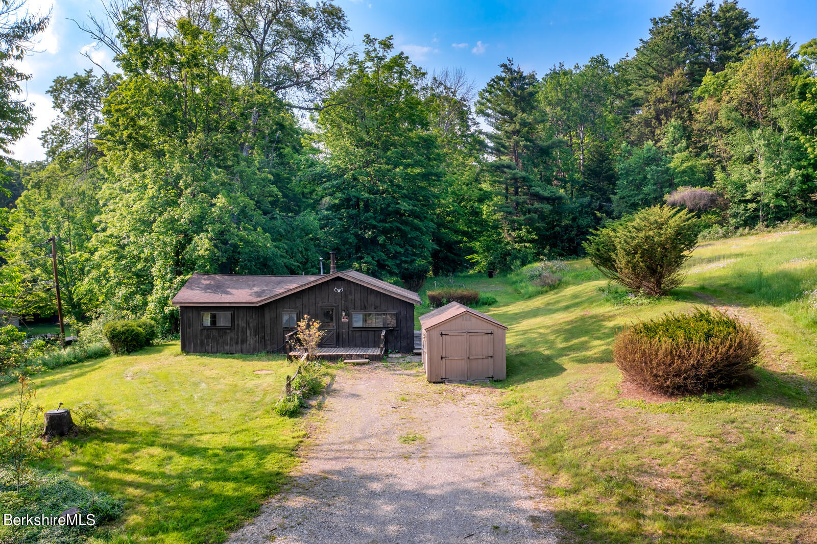 66 Scott Road Lanesborough, MA 01237 - Photo 5 of 11 66 Scott Road