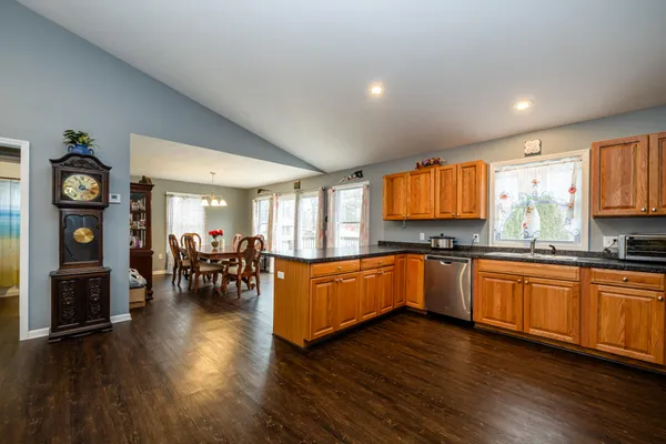 $540,000 | 3045 Little Glendora Road, Buchanan, MI 49107