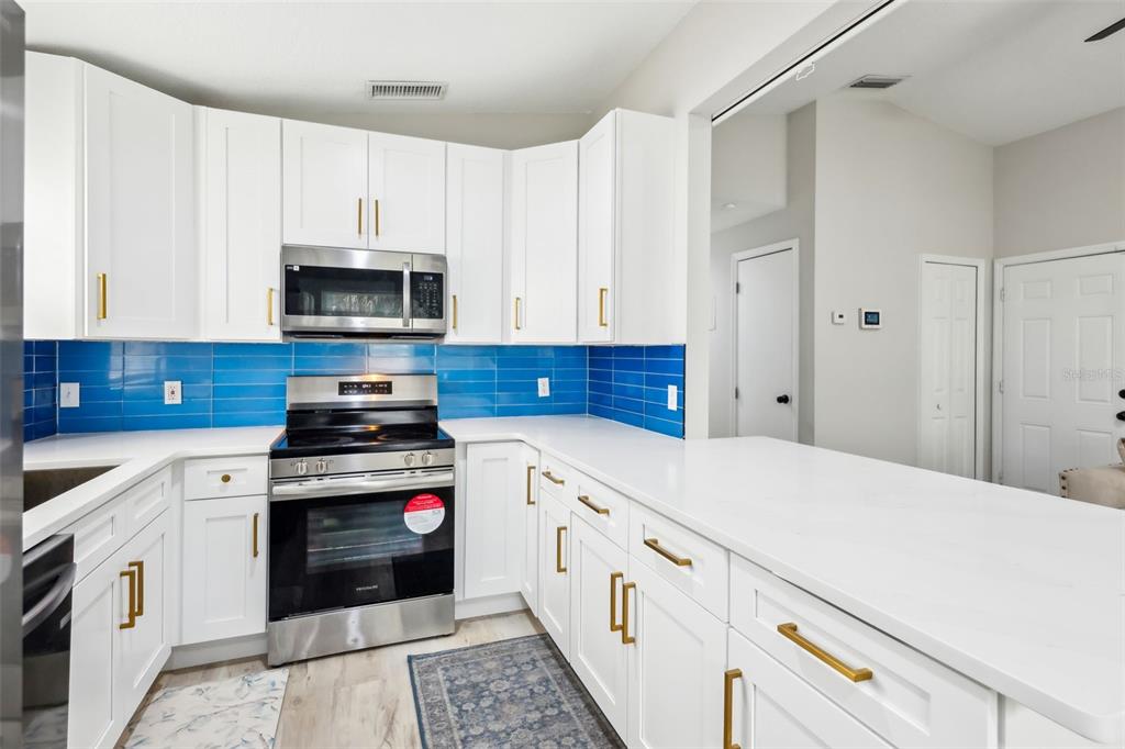 304 Dover Street Orlando, FL 32811 - Photo 13 of 32