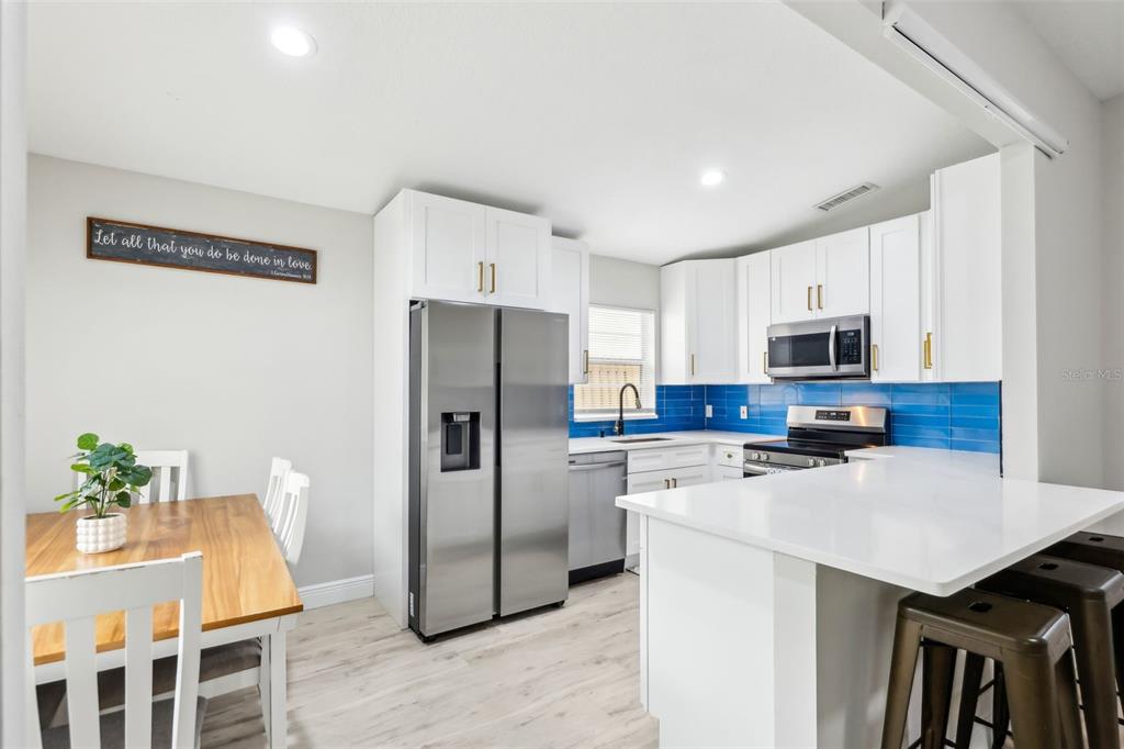 304 Dover Street Orlando, FL 32811 - Photo 14 of 32