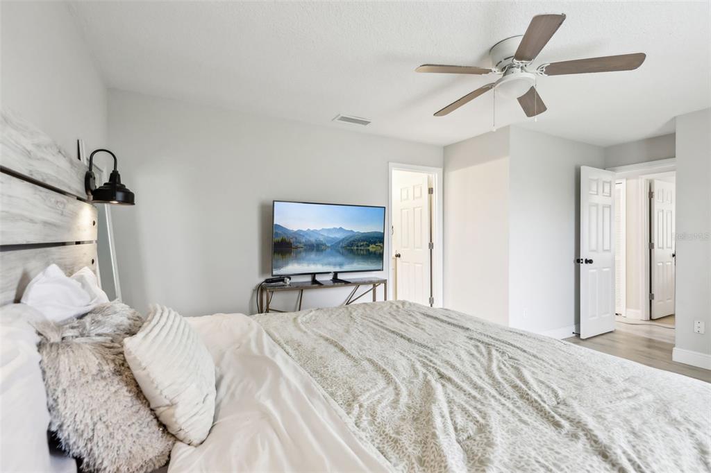 304 Dover Street Orlando, FL 32811 - Photo 17 of 32