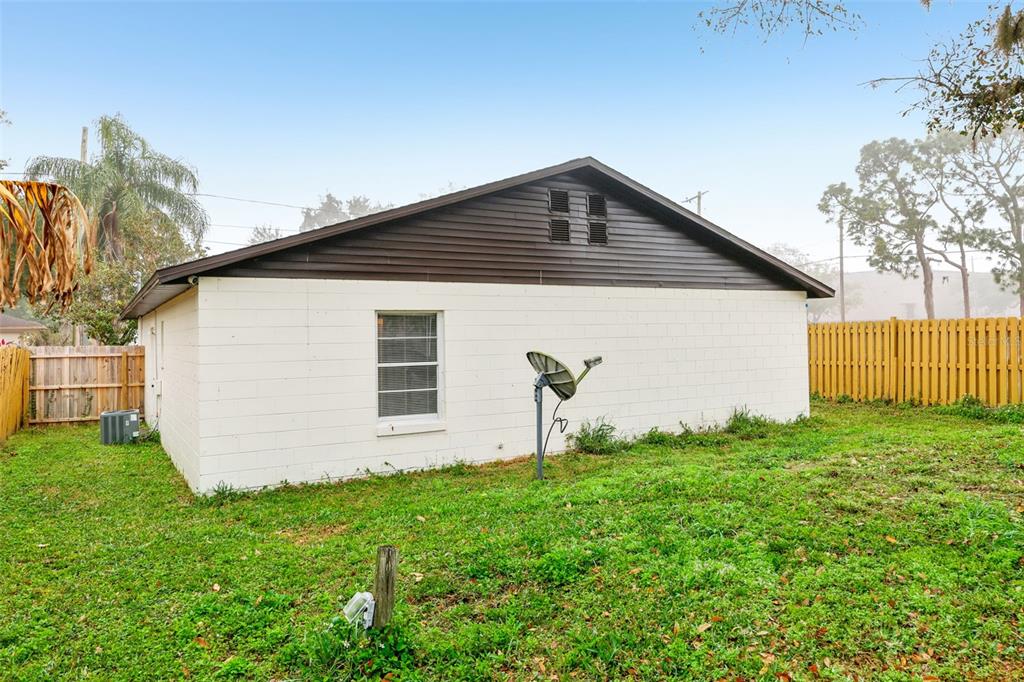304 Dover Street Orlando, FL 32811 - Photo 30 of 32