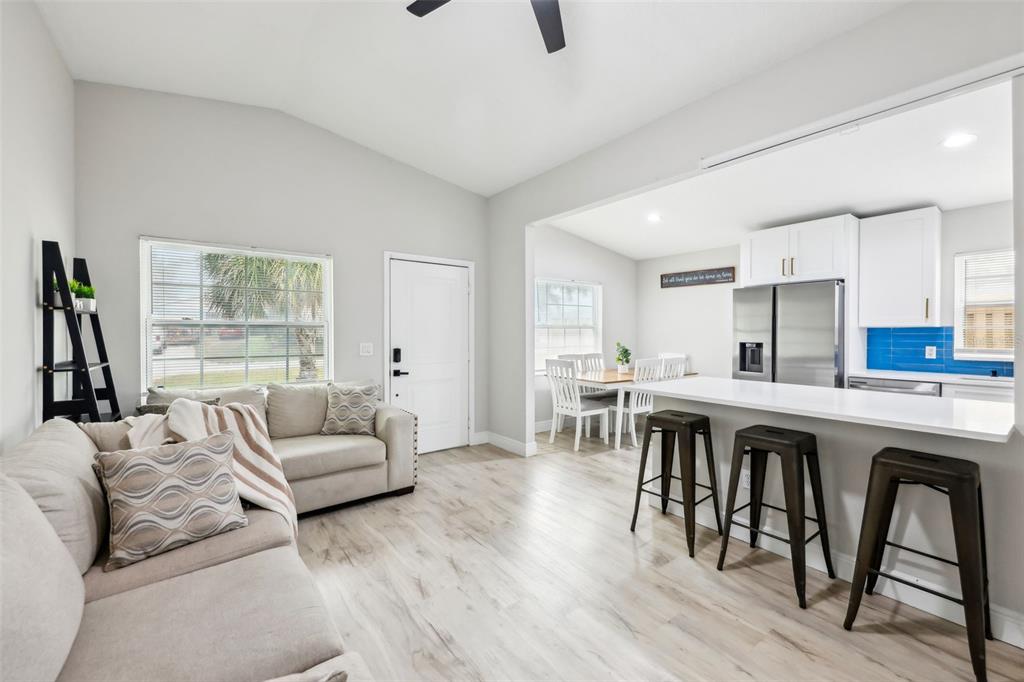 304 Dover Street Orlando, FL 32811 - Photo 9 of 32