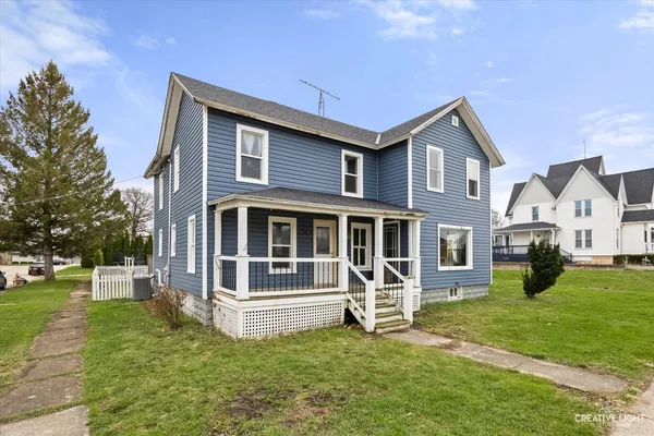 $240,000 | 107 East Comanche Avenue, Shabbona, IL 60550