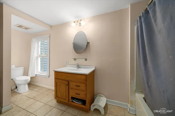 $240,000 | 107 East Comanche Avenue, Shabbona, IL 60550