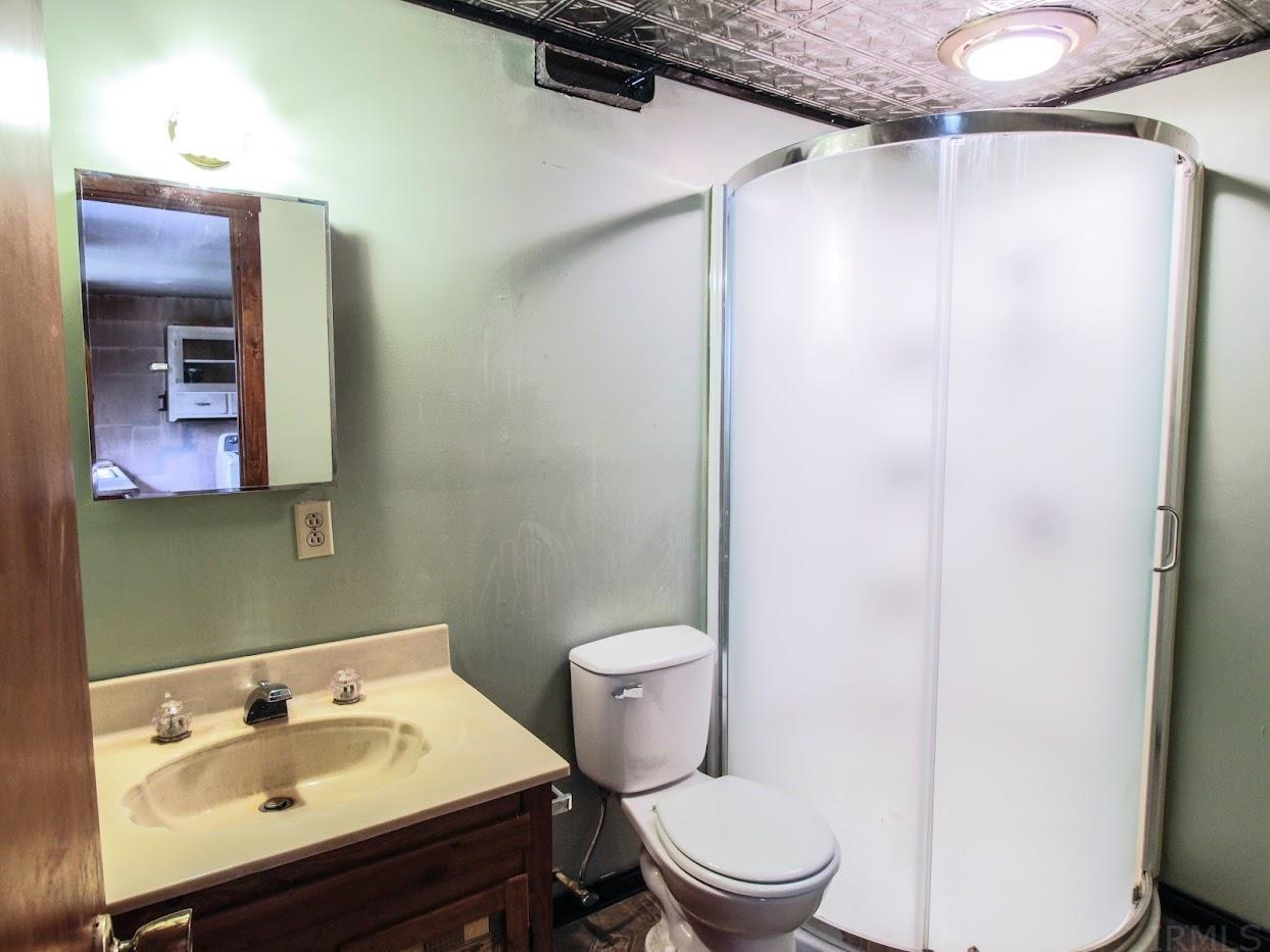 337 Pea Ridge Road Spencer, IN 47460 - Photo 15 of 34