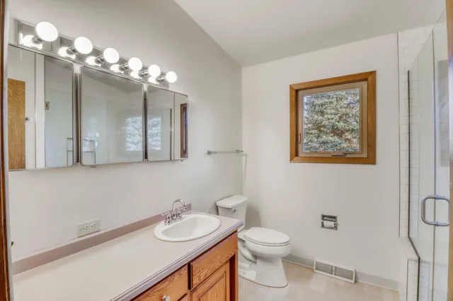 $250,000 | 530 Cedar Lane, Moorhead, MN 56560