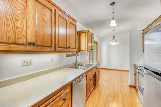 $250,000 | 530 Cedar Lane, Moorhead, MN 56560