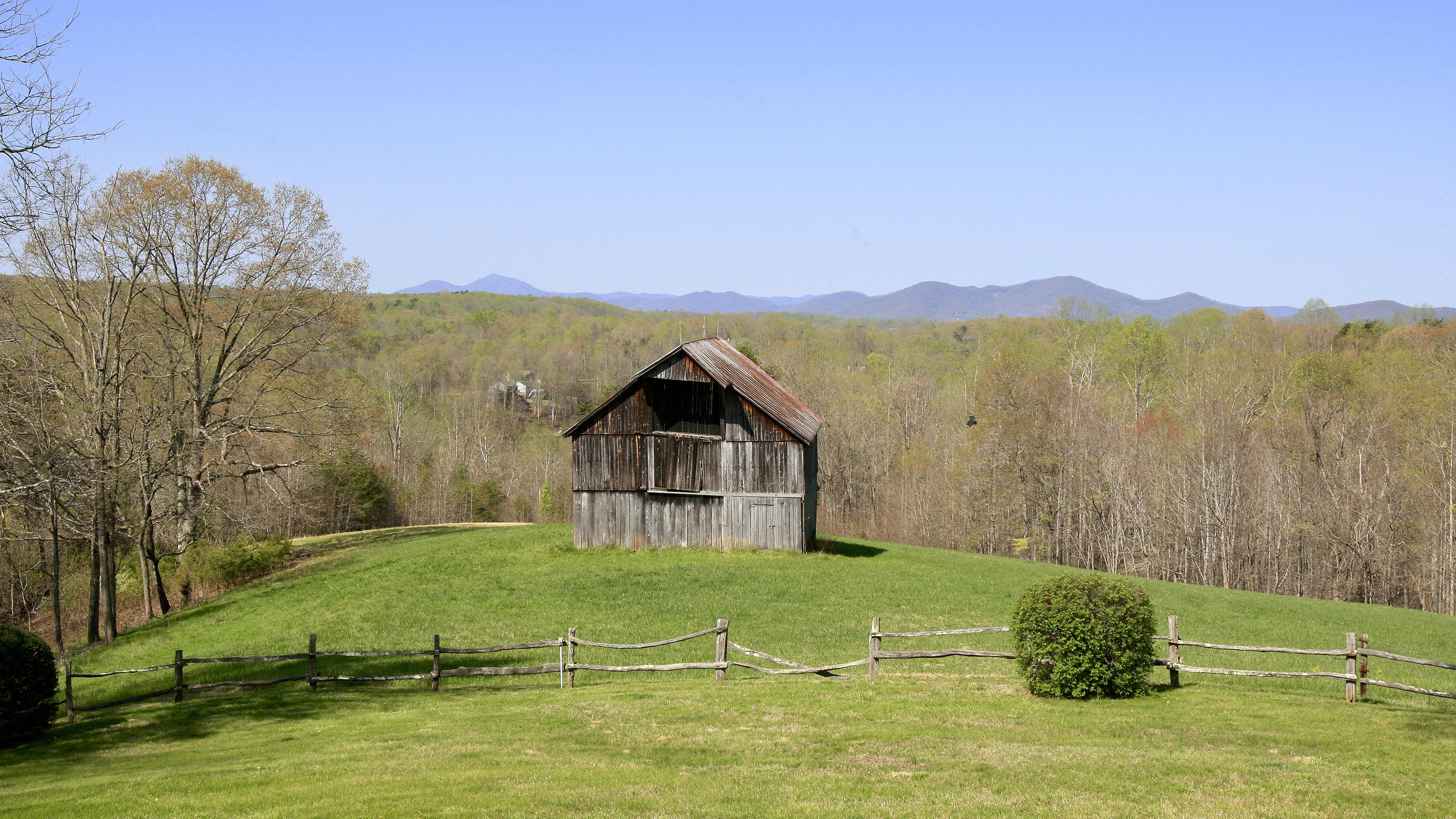 1229 Trails End Road Goodview, VA 24095 - Photo 2 of 106 _V4B4349