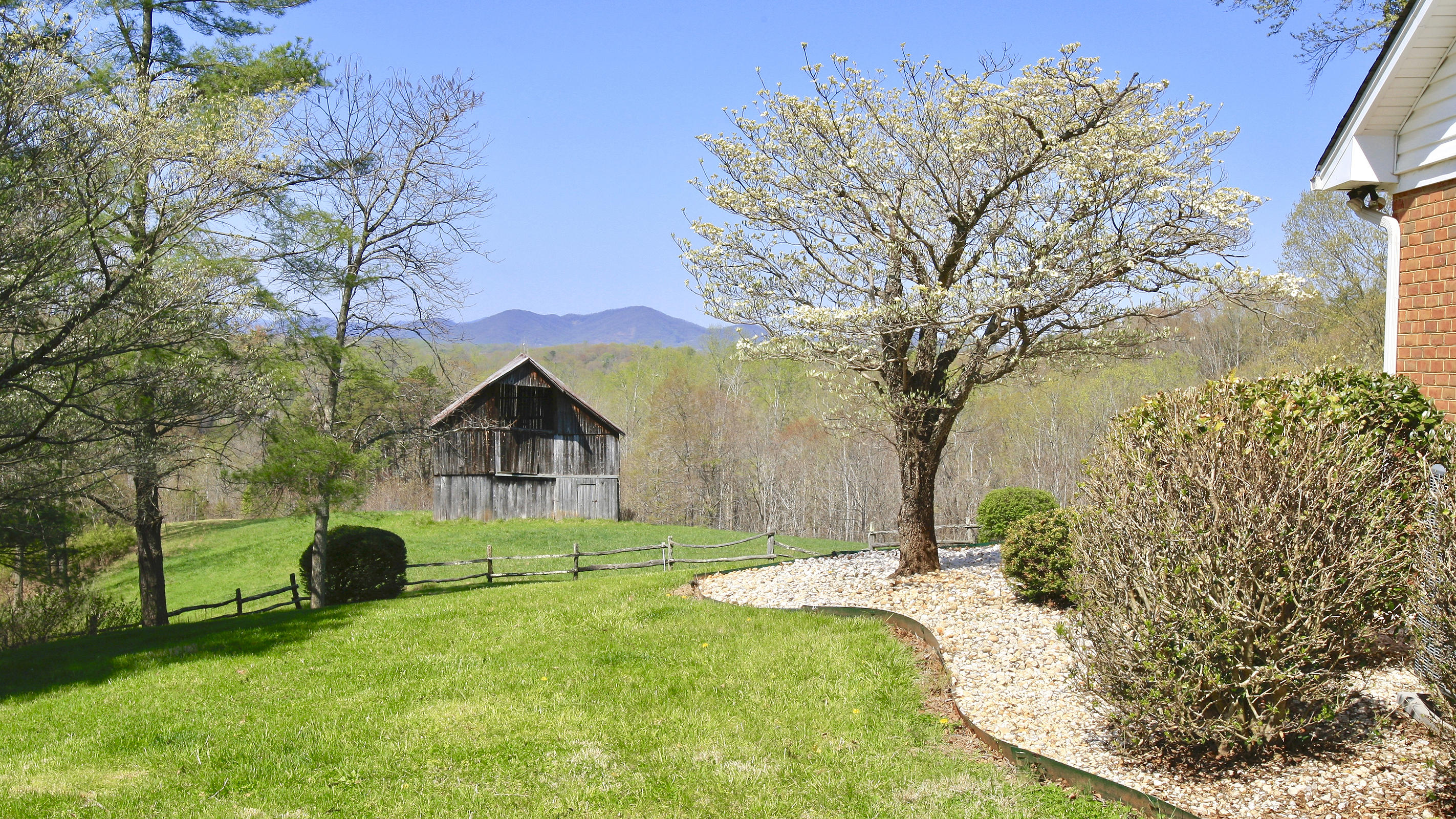 1229 Trails End Road Goodview, VA 24095 - Photo 18 of 106 _V4B4388