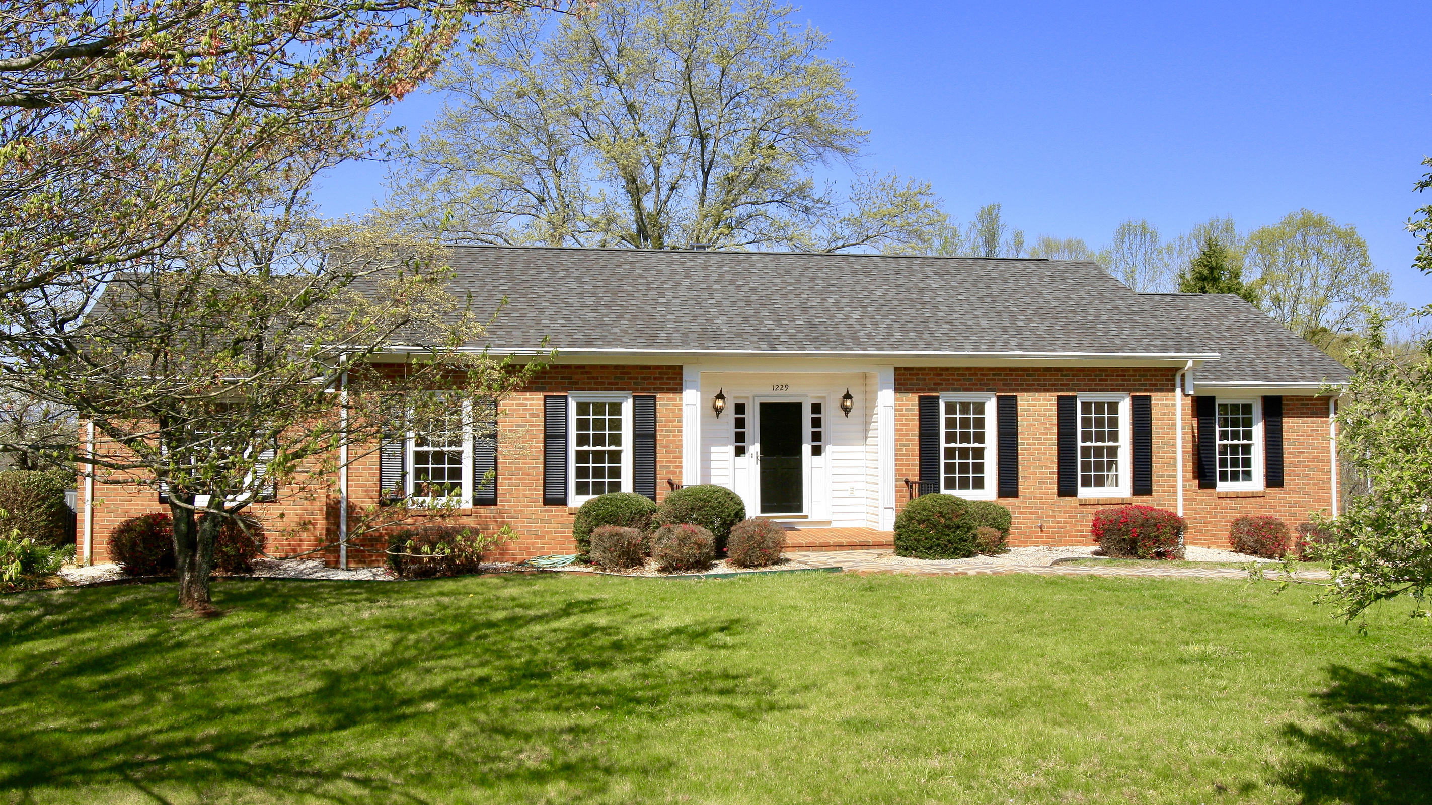 1229 Trails End Road Goodview, VA 24095 - Photo 19 of 106 _V4B4363