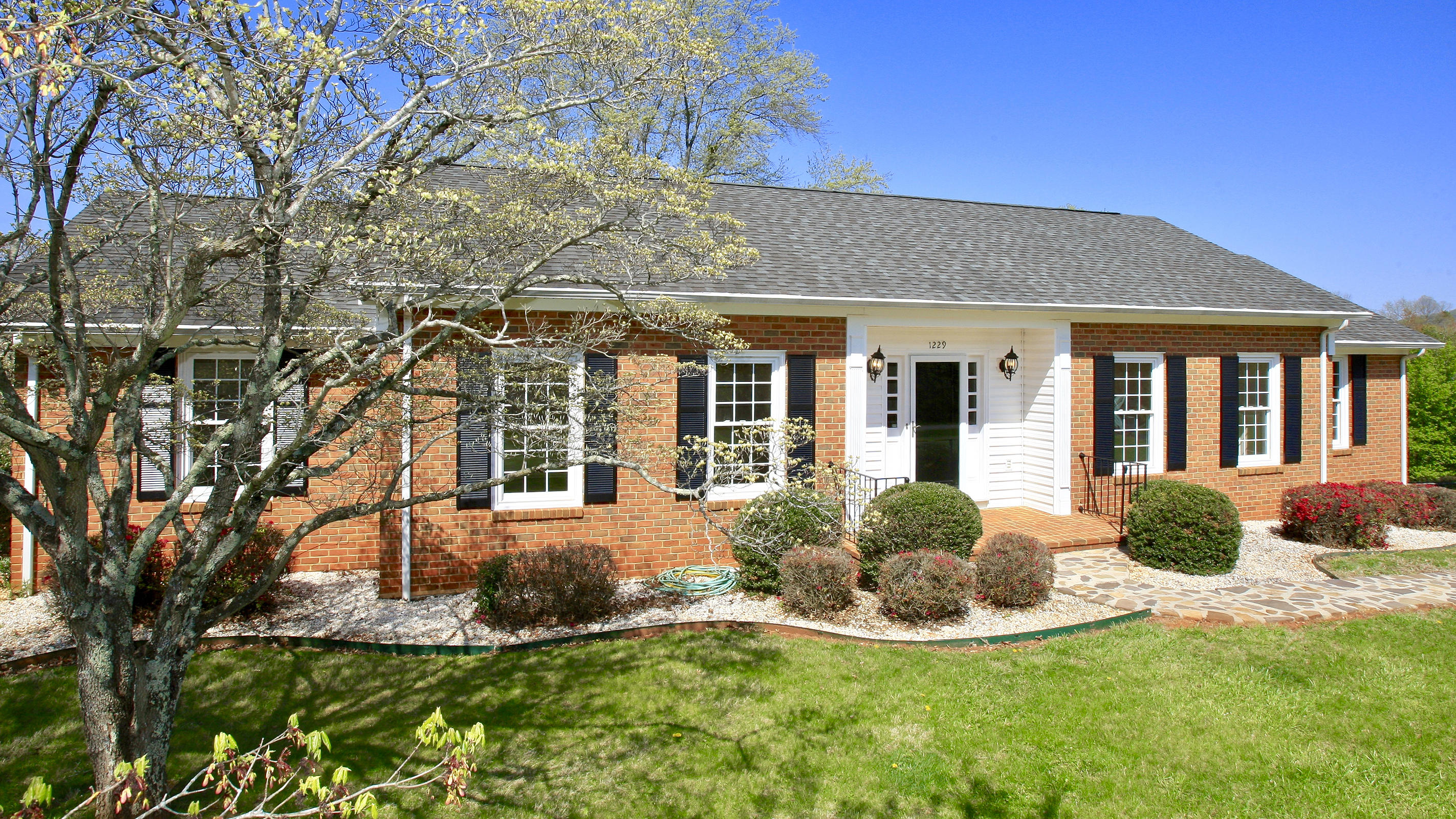 1229 Trails End Road Goodview, VA 24095 - Photo 24 of 106 _V4B4381
