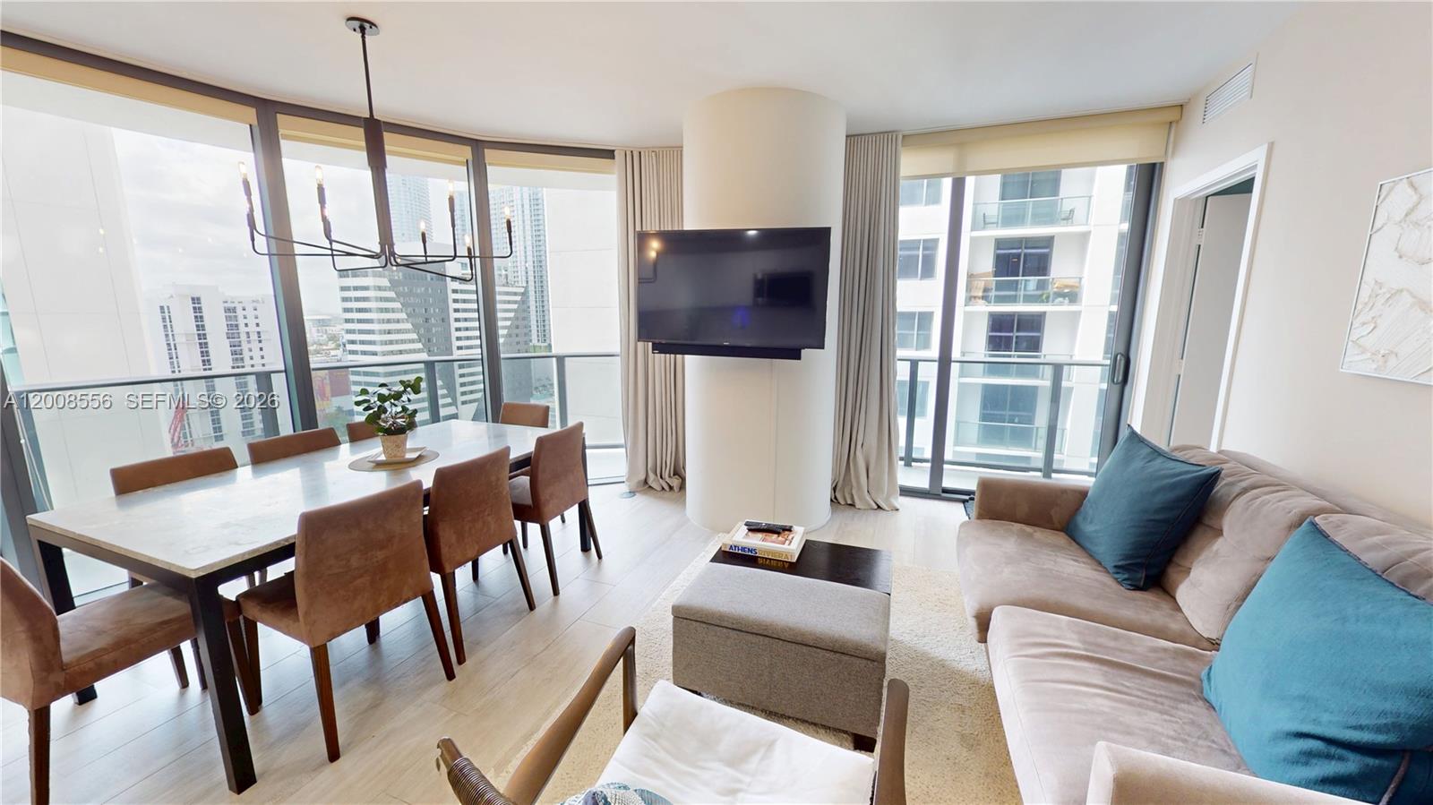 55 Southwest 9th Street, Unit 1808 Miami, FL 33130 - Photo 2 of 36