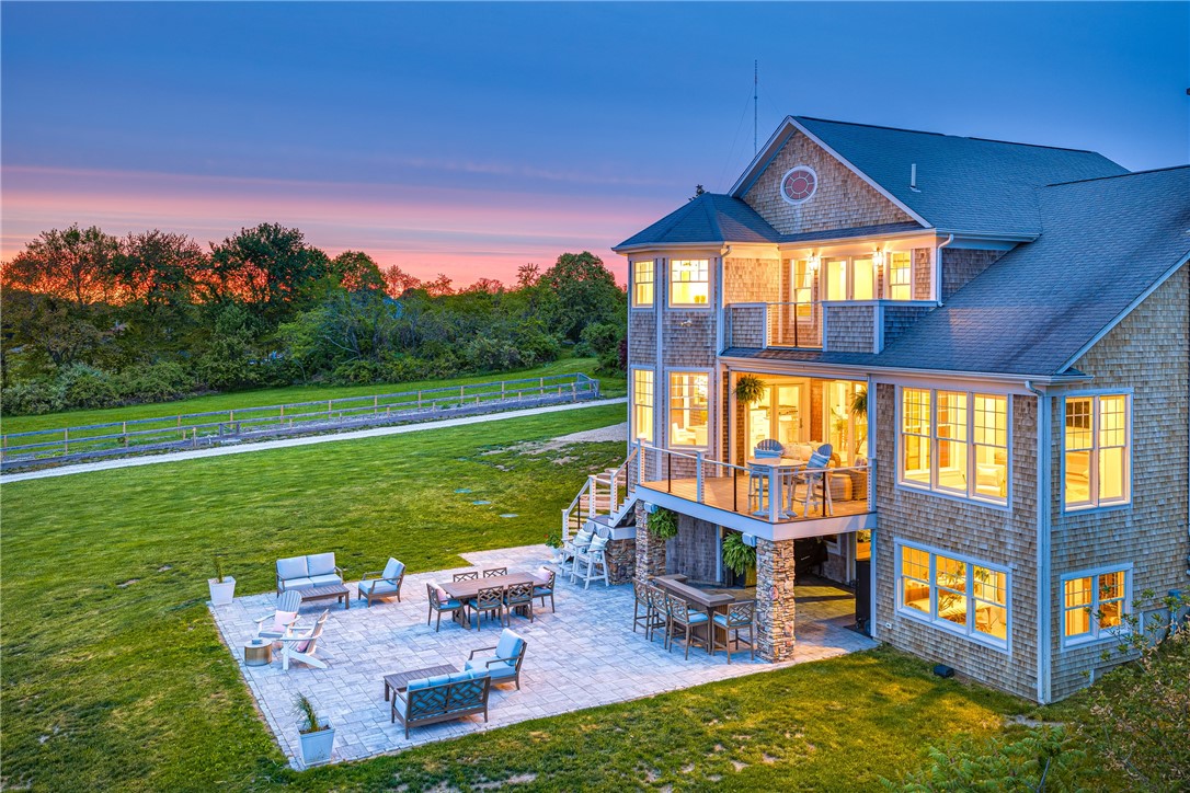 3333 Main Road Tiverton, RI 02878 - Photo 3 of 50