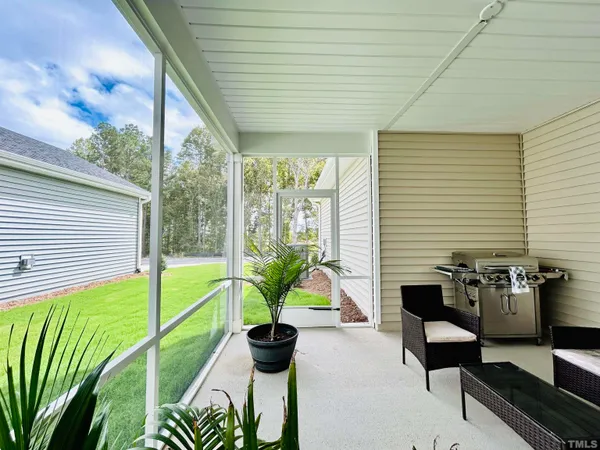 $1,225 | 152 Edge Of Auburn Boulevard, Clayton, NC 27520