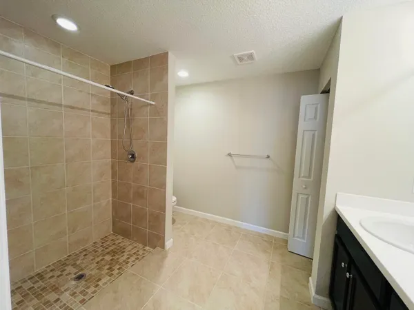 $2,700 | 3631 Southwest Kromrey Street, Port St. Lucie, FL 34953