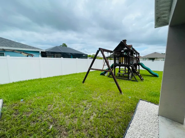 $2,700 | 3631 Southwest Kromrey Street, Port St. Lucie, FL 34953