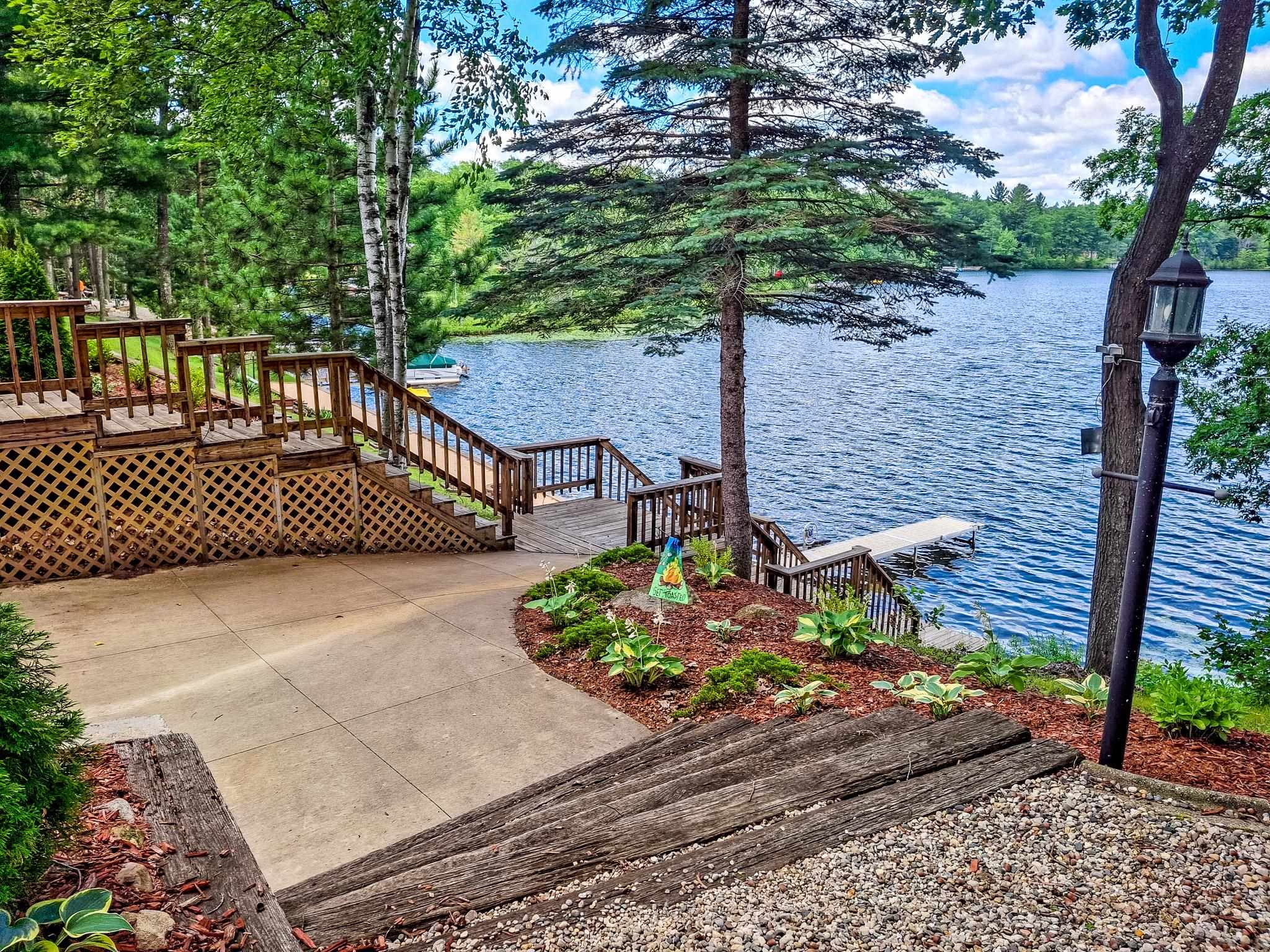 4250 Hayes Road Harrison, MI 48625 - Photo 8 of 85 Gallery Image 8