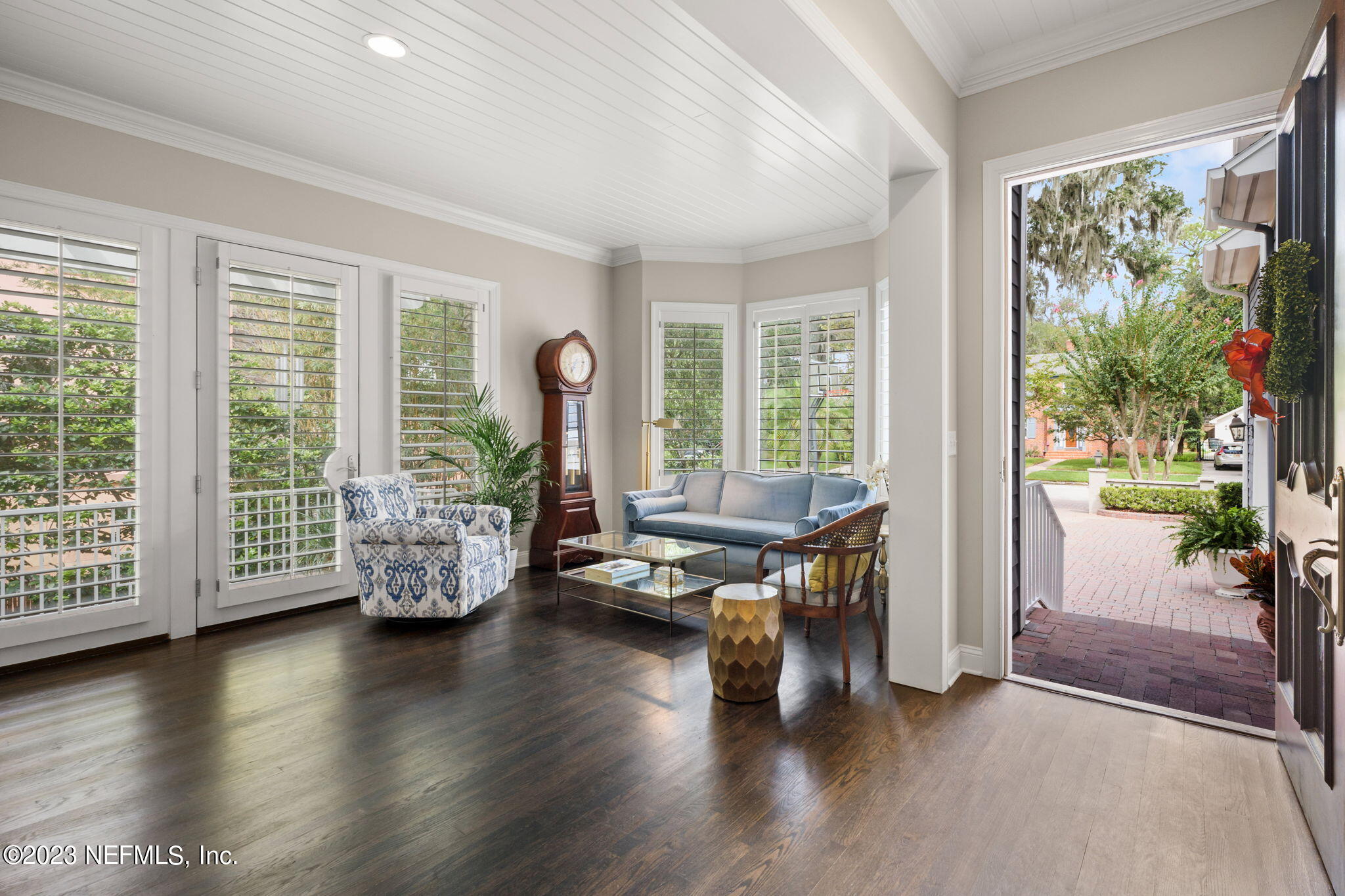 1024 River Oaks Road Jacksonville, FL 32207 - Photo 14 of 54 Living Area