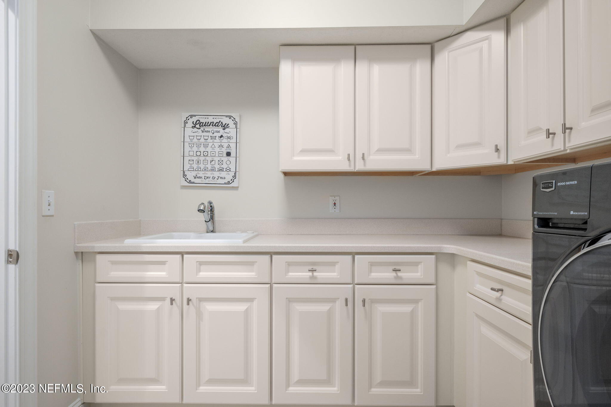 1024 River Oaks Road Jacksonville, FL 32207 - Photo 39 of 54 Upper Level Laundry Room Area