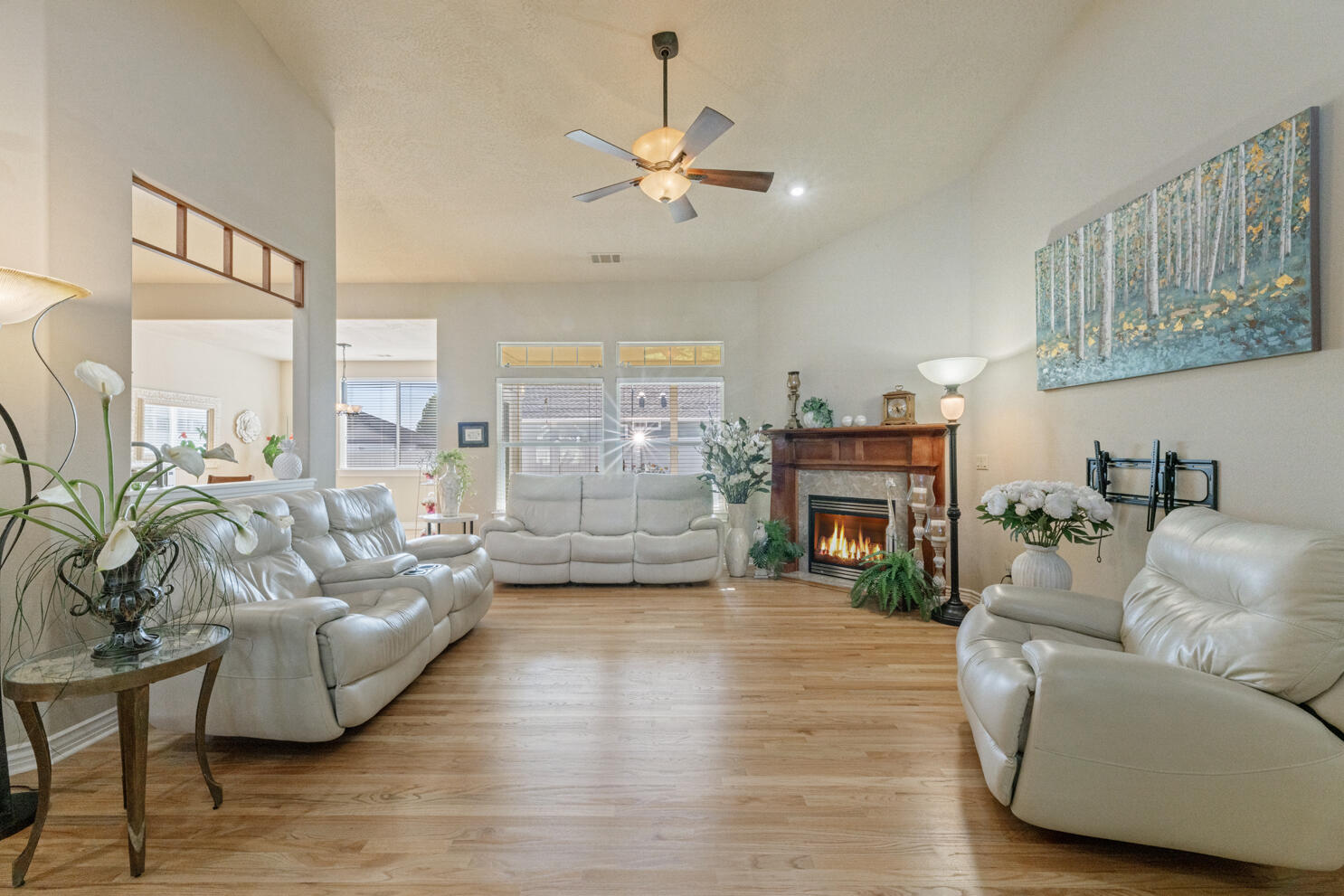 128 Oak Point Drive Eagle Point, OR 97524 - Photo 10 of 31