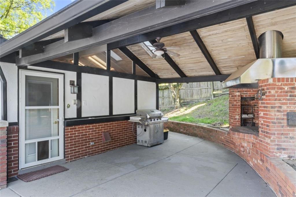 106 Sunset Street McKees Rocks, PA 15136 - Photo 40 of 45 a view of outdoor seating space