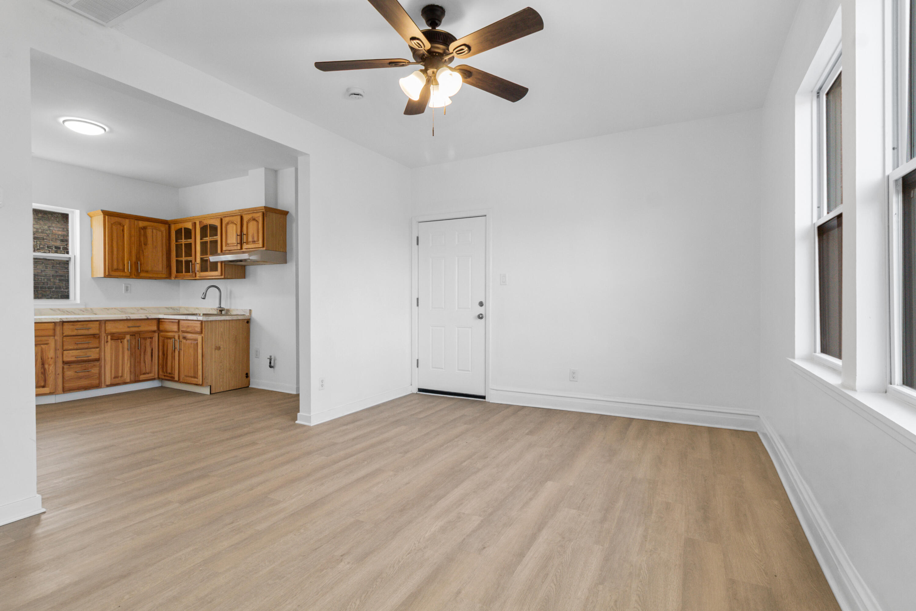 830 West 11th Avenue Gary, IN 46402 - Photo 19 of 39 3000x2000