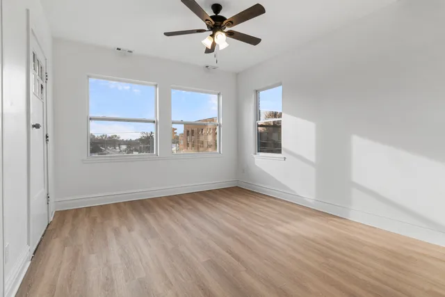 $249,900 | 830 West 11th Avenue, Gary, IN 46402