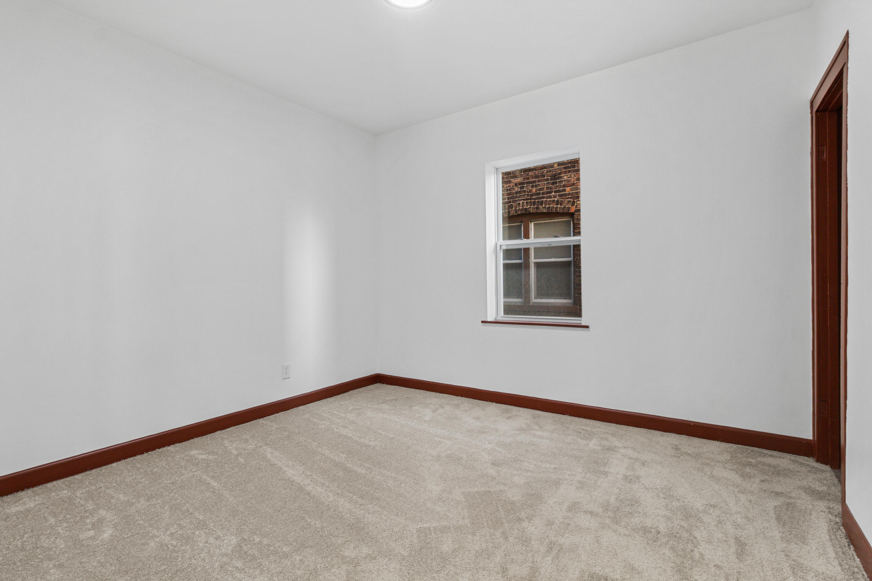 830 West 11th Avenue Gary, IN 46402 - Photo 10 of 39 3000x2000