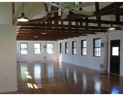 11 R Selman Street Marblehead, MA 01945 - Photo 4 of 7