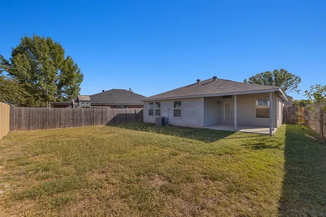 $1,775 | 10312 Oldham Court, Fort Worth, TX 76140