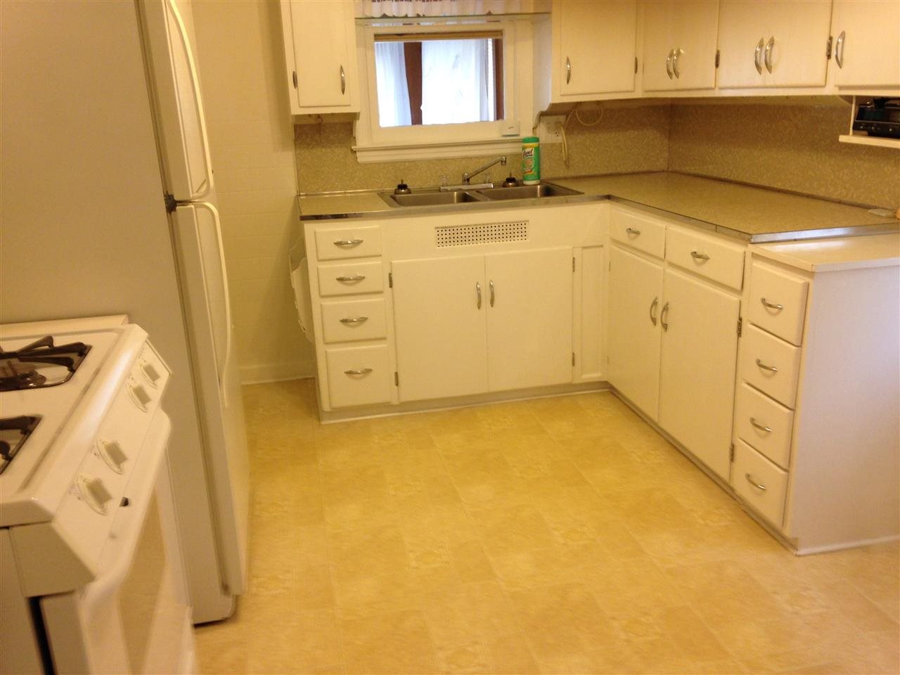 1031 East 9th Street Rochester, IN 46975 - Photo 6 of 11 Gallery Image 6
