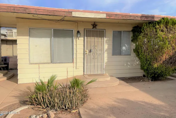 $795 | 1211 West Apache Trail, Unit H, Apache Junction, AZ 85120